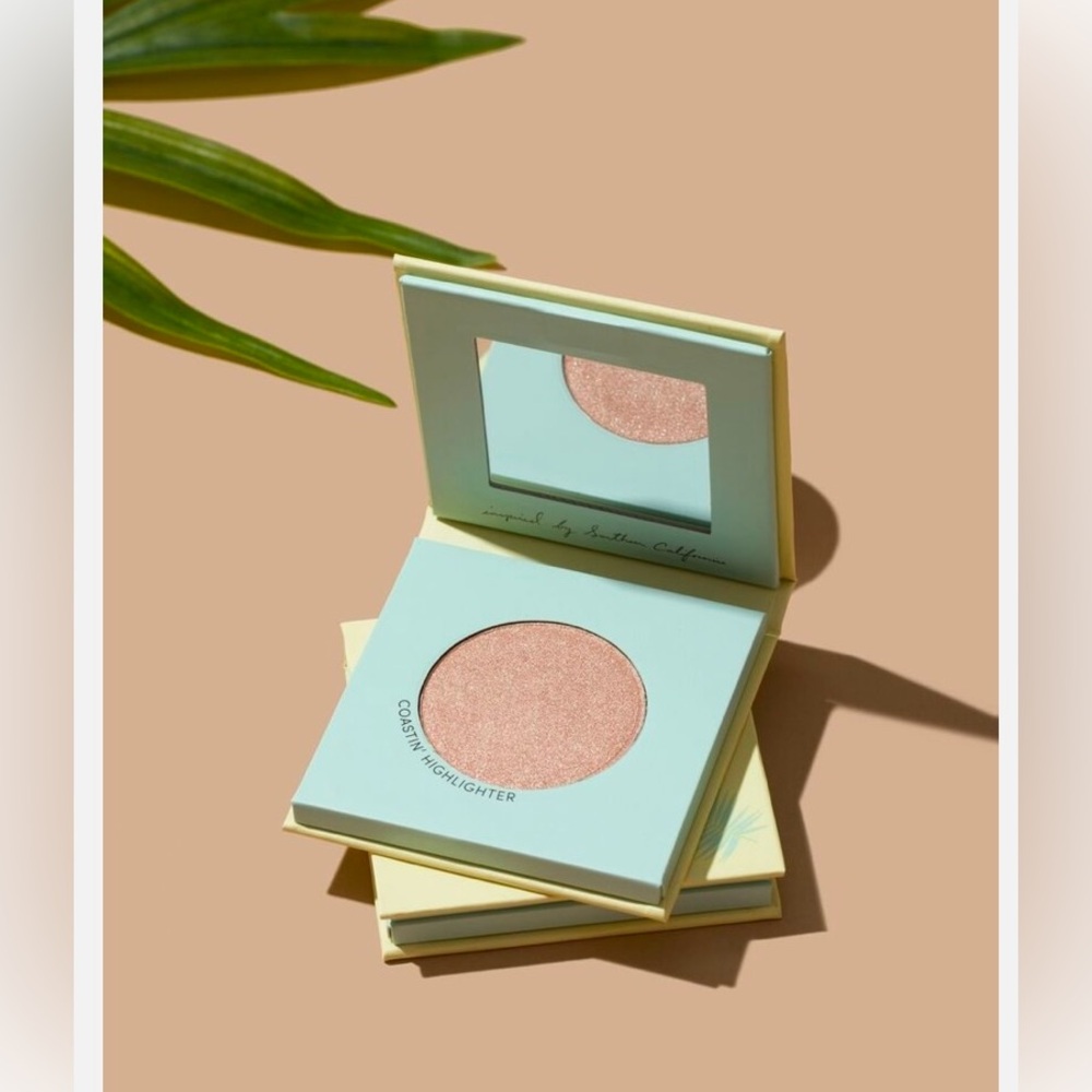 Jazmine Beauty 0.11 oz Coastin' Illuminating Highlighter
